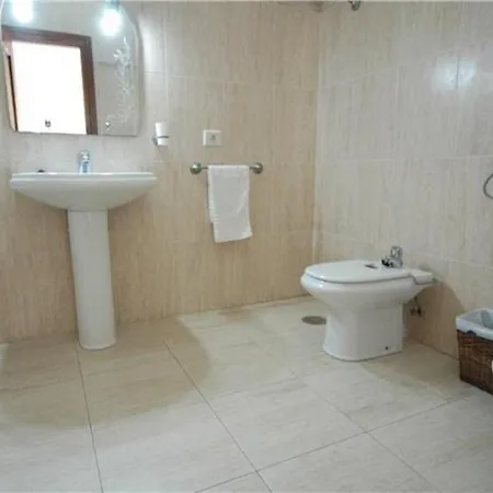 Villa In Puerto Del Carmen Sleeps 6 Includes Swimming Pool Air Con&wifi Puerto del Carmen (Lanzarote)
